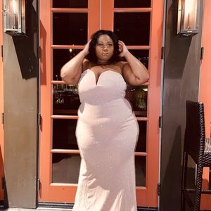 Wore it once . It’s super sparkly & glittery .